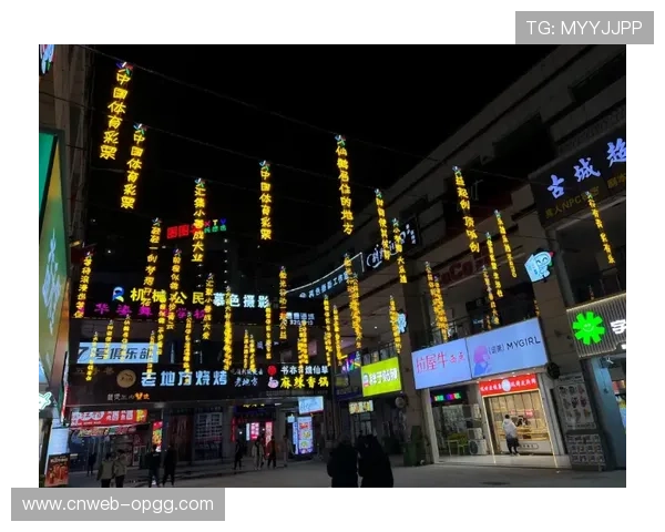 温州体育中心广场市集延至午夜推动体育消费新潮流成城市热力引擎 温州体育中心广场市集延至午夜推动体育消费新潮流成城市热力引擎