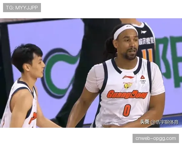 深圳队外援萨林杰获得三月月度最佳国际球员奖项